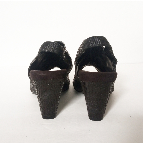 A2 by Aerosoles Viva Slingback Shoe - Picture 2 of 8